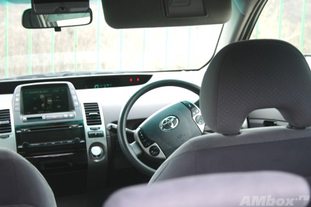 Обзор Toyota Prius II